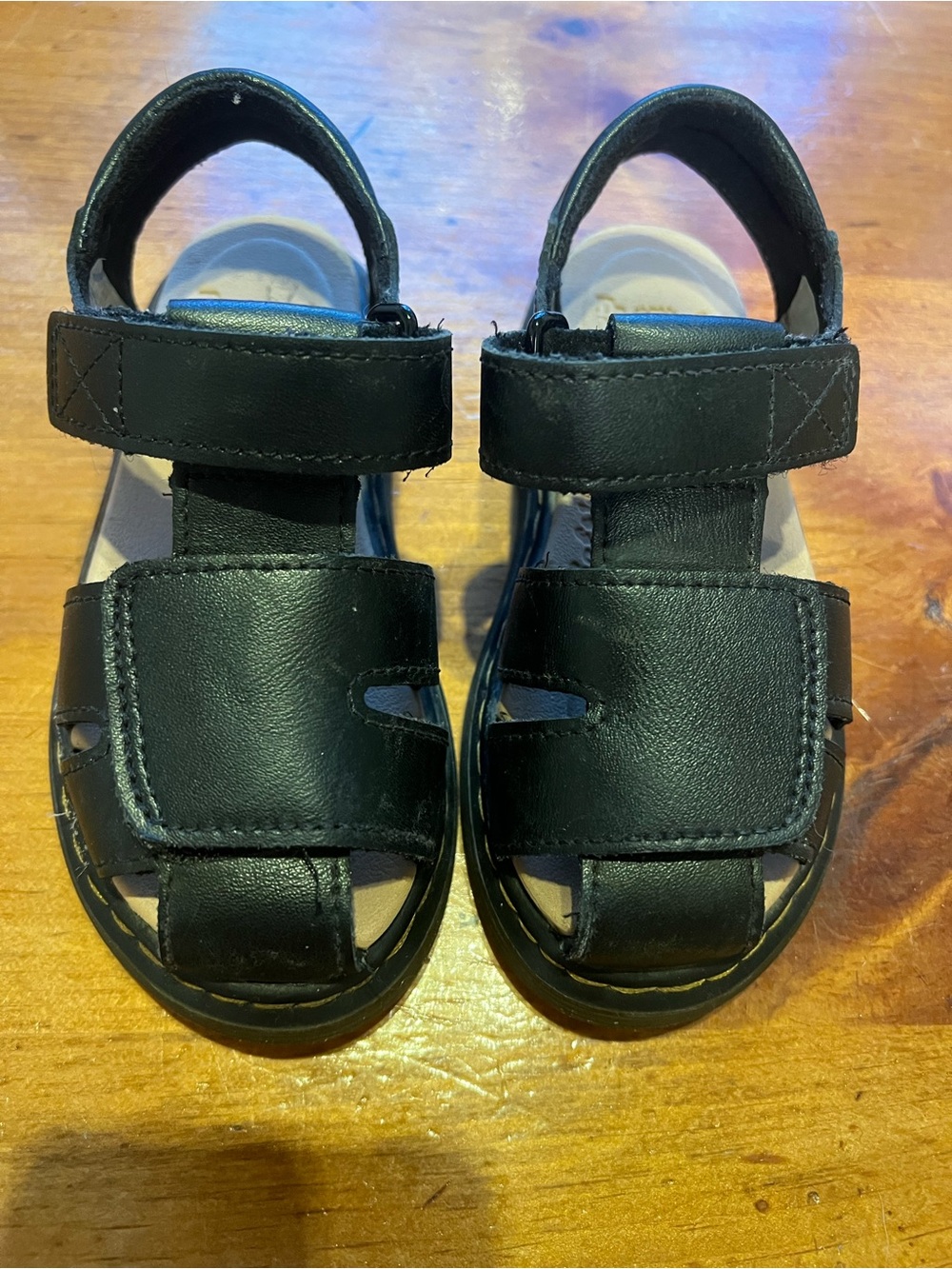 Dr. Martens Kids Black Leather Hook-and-Loop Sandals